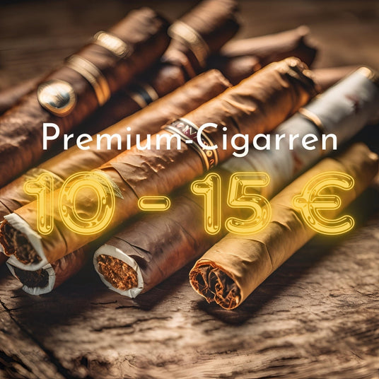 Premium-Zigarren für 10 bis 15 Euro auf rustikalem Holztisch.
