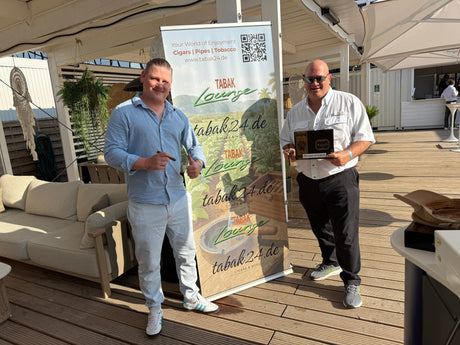 Zigarrenevent mit Christopher Mey und Christian Gutfreund vor Tabak24.de-Banner