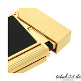 S.T. Dupont Ligne 2 Feuerzeug C16601 Noir Mat Gold – Nahaufnahme Diamond-Head-Gravur und Goldscharnier