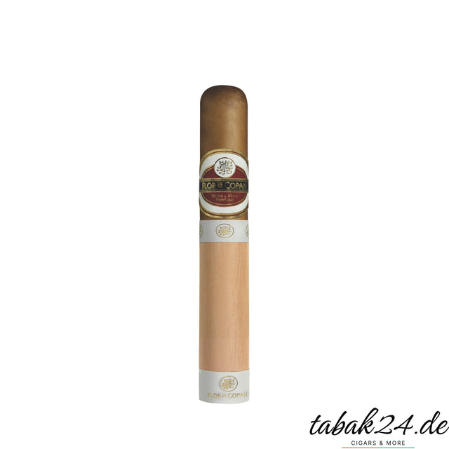 Flor de Copan Titan – milde Zigarre im Gordo-Format. Cremige Aromen, 90 Minuten Genuss und imposantes Format. Jetzt entdecken und entspannen.