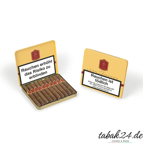 Geöffnete Petit Blond Box mit Zigarillos, Nahaufnahme für Produktdetail