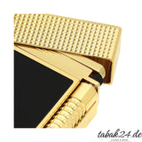 S.T. Dupont Le Grand C23790CL Schwarz Guilloche Gelbgold – Nahaufnahme Scharnier und Rillenstruktur